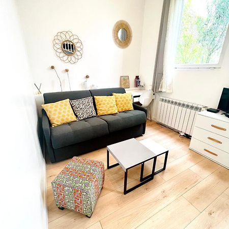 Jolie Mini Maison Lovely Tiny House Vitry-sur-Seine Exterior foto