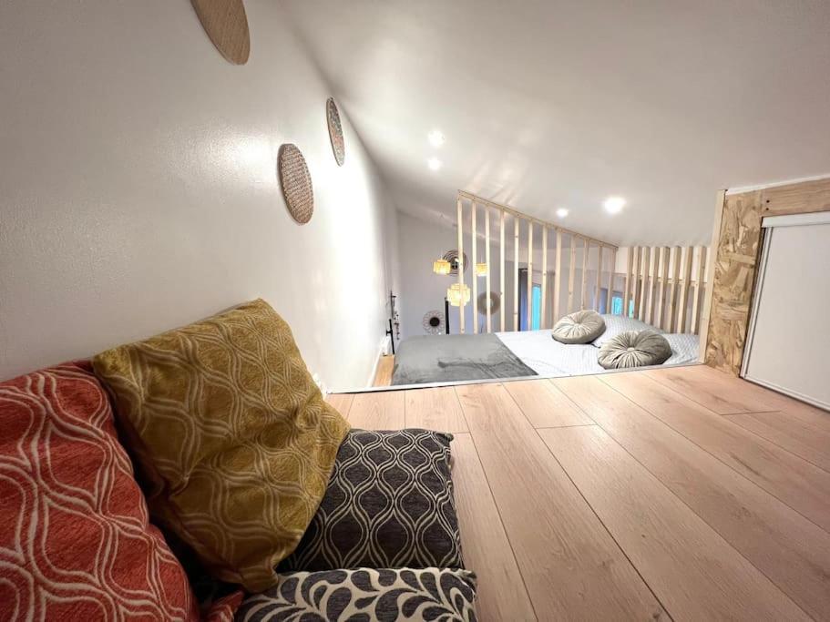 Jolie Mini Maison Lovely Tiny House Vitry-sur-Seine Exterior foto